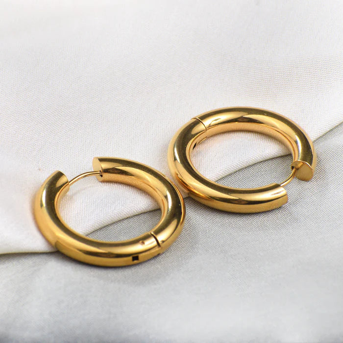 Classic Round Hoop Earrings – Elegant Everyday Hoops for Women & Girls
