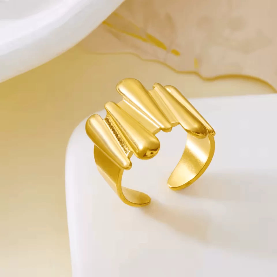 Luxury Gold Adjustable Ring & Cuff Bracelet Set – Minimalist Statement Combo