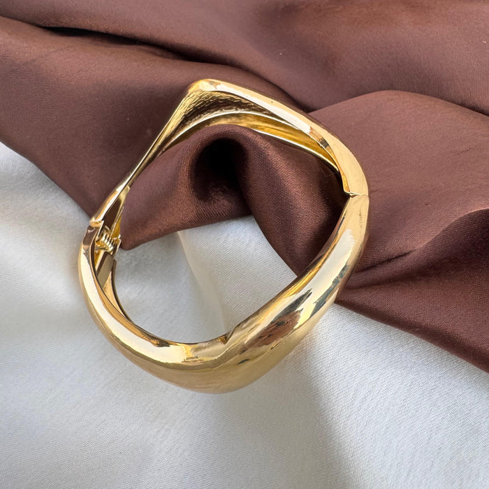 Liquid Gold Wavy Hinged Bangle | Sculptural Molten Metal Statement Bracelet