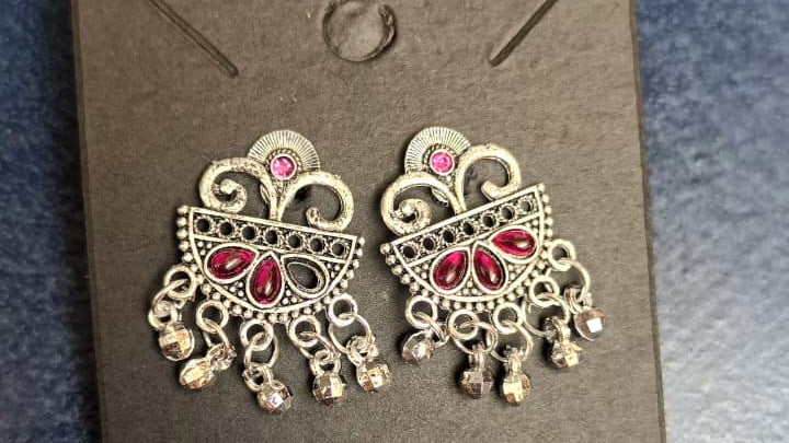 Magenta Floral Fan Oxidised Silver Stud Earrings