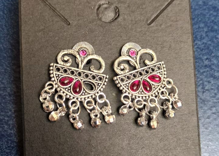 Magenta Floral Fan Oxidised Silver Stud Earrings