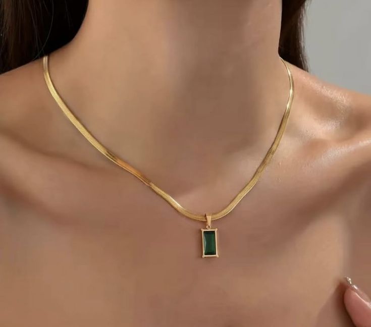 Anti Tarnish Green Emerald Geometric Snake Chain Necklace