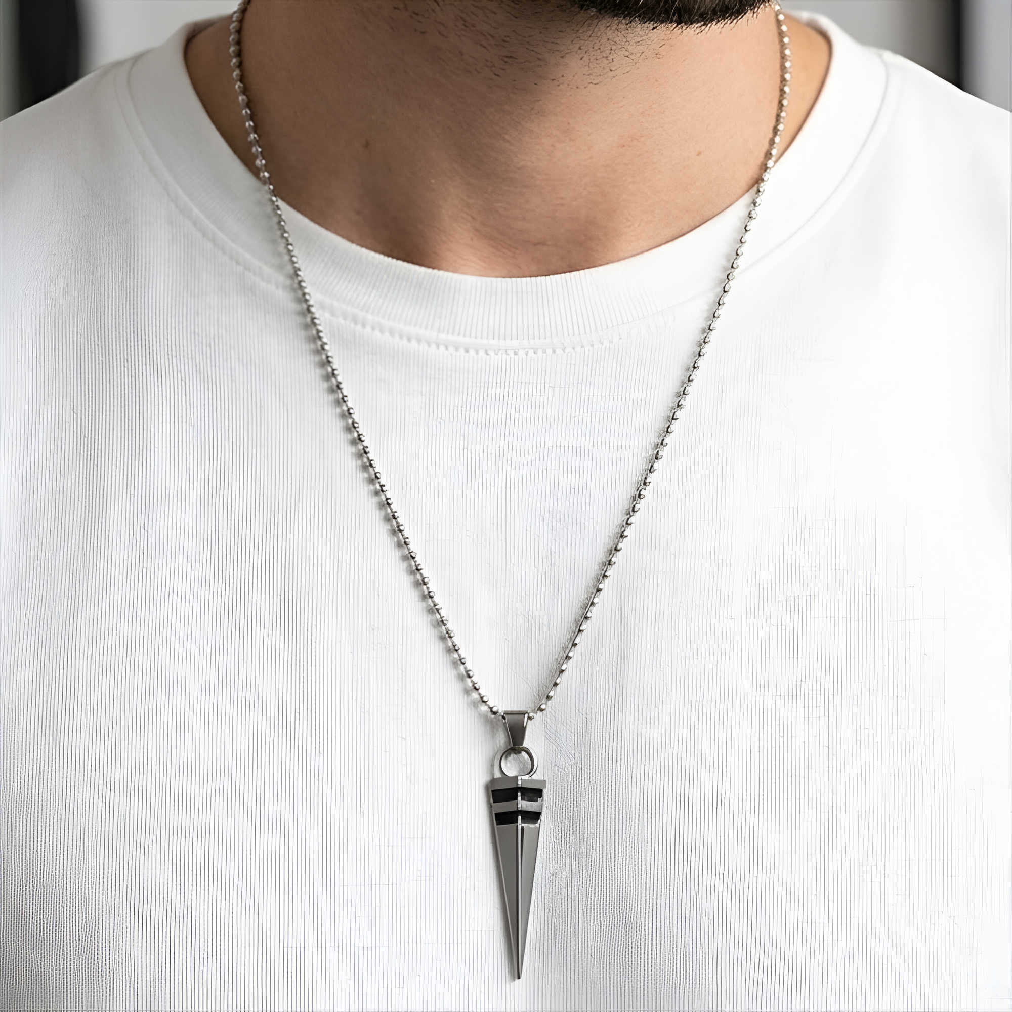 Men's Spear Pendant Necklace – Stainless Steel Geometric Arrow Pendant Chain